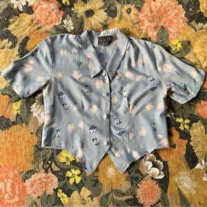 Vintage IOCO small crop top blue floral button up top